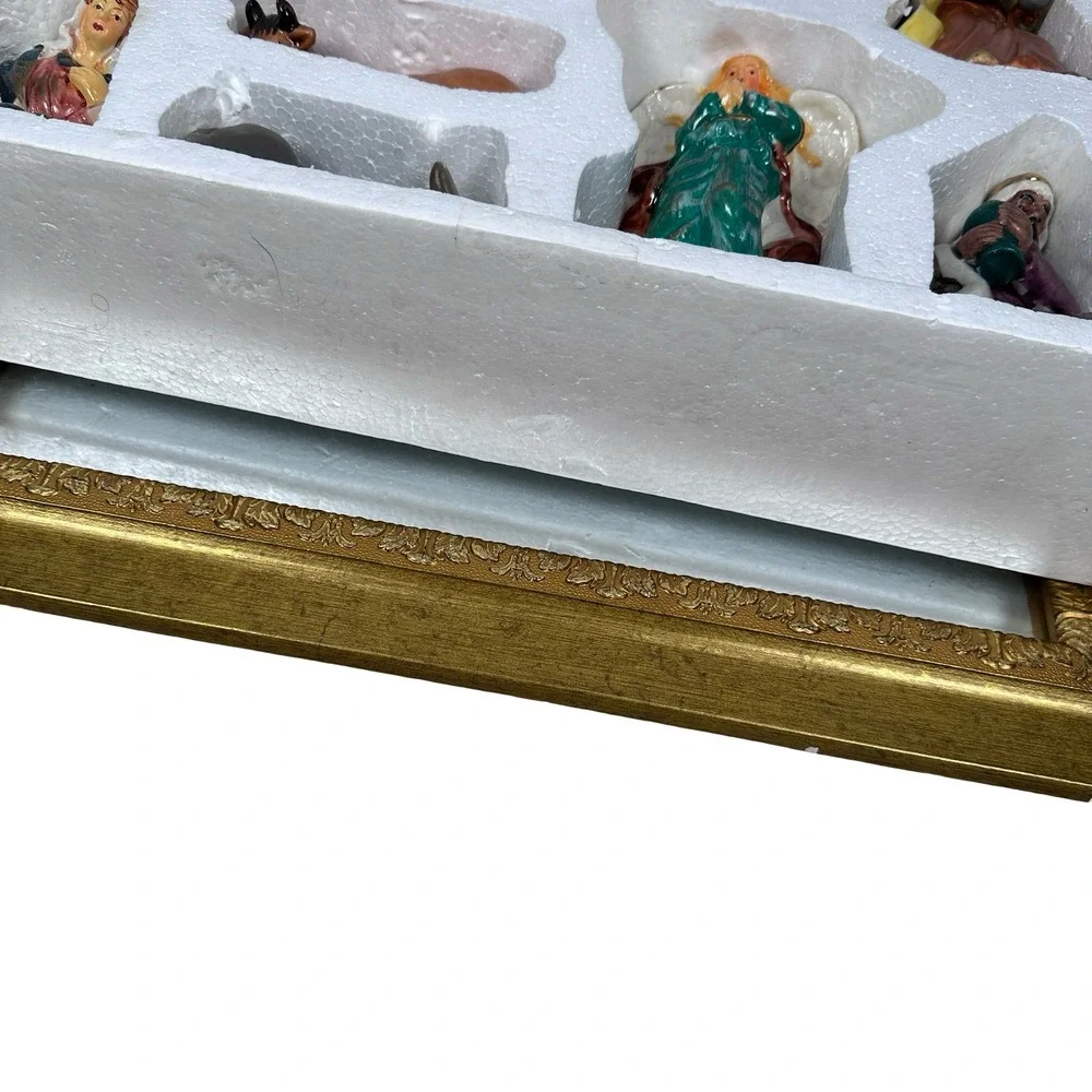 Kirkland's 13 Piece Porcelain Nativity Set Glazed Christmas Figurines‎ DP 053027
